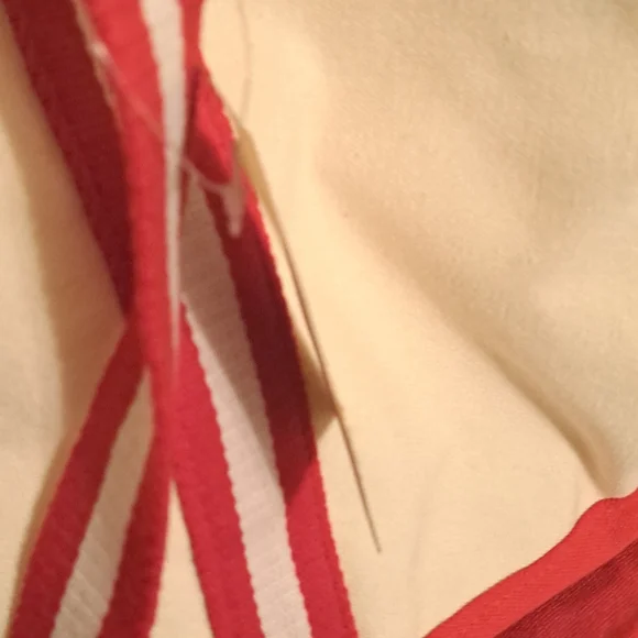 Mixit Red Tote with 16 items. All brand new. - Picture 9 of 10